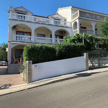 Apartment Kati Криквеница Екстериор снимка